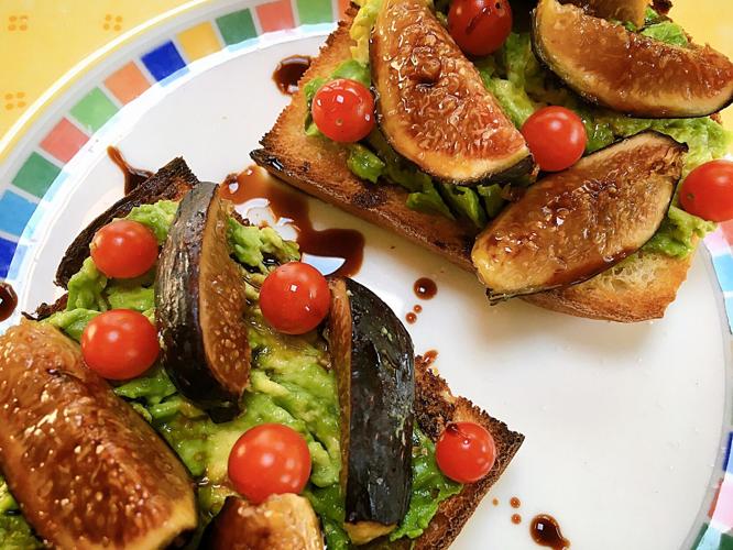 Avocado toast with figs and tomatoes