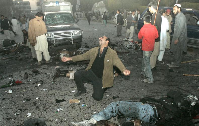 APTOPIX Pakistan Bhutto Blast