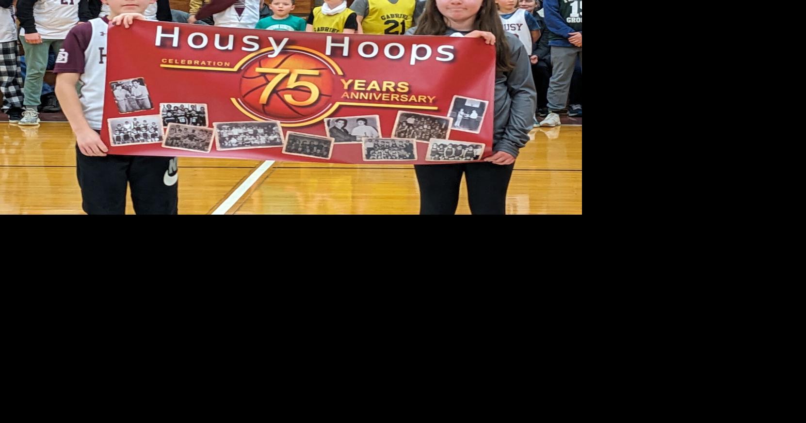 Monument Mountain celebrates Housatonic Youth Basketball Night with a