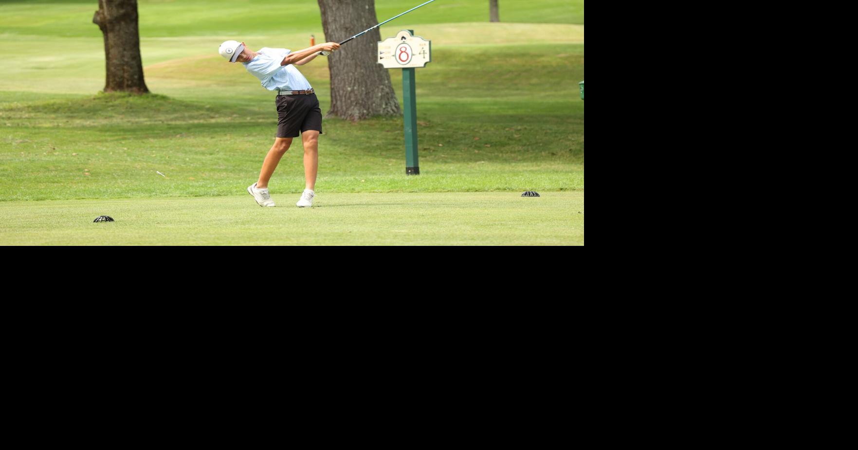 Palmer Vetri tees off