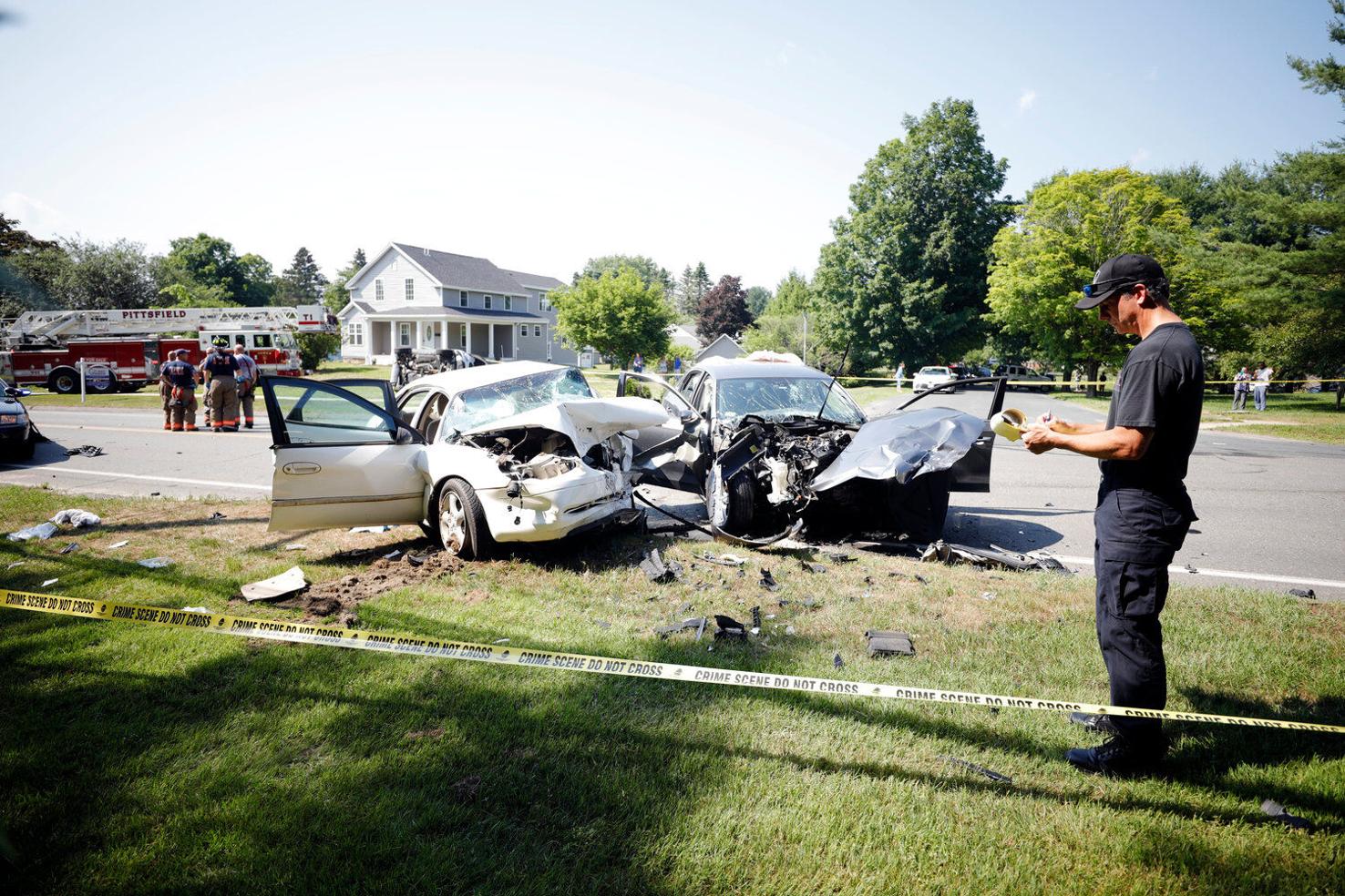 1 person killed, 3 others critically injured in Pittsfield crash