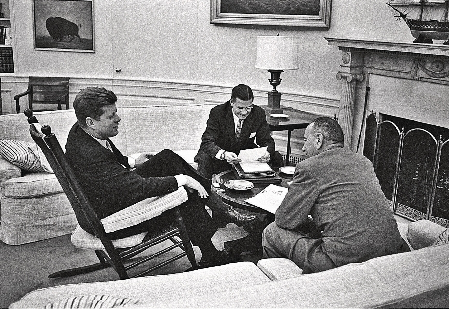 jfk oval office chair