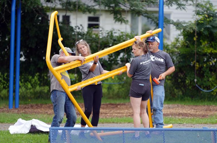 Photos Egremont Elementary School in Pittsfield gets new playground
