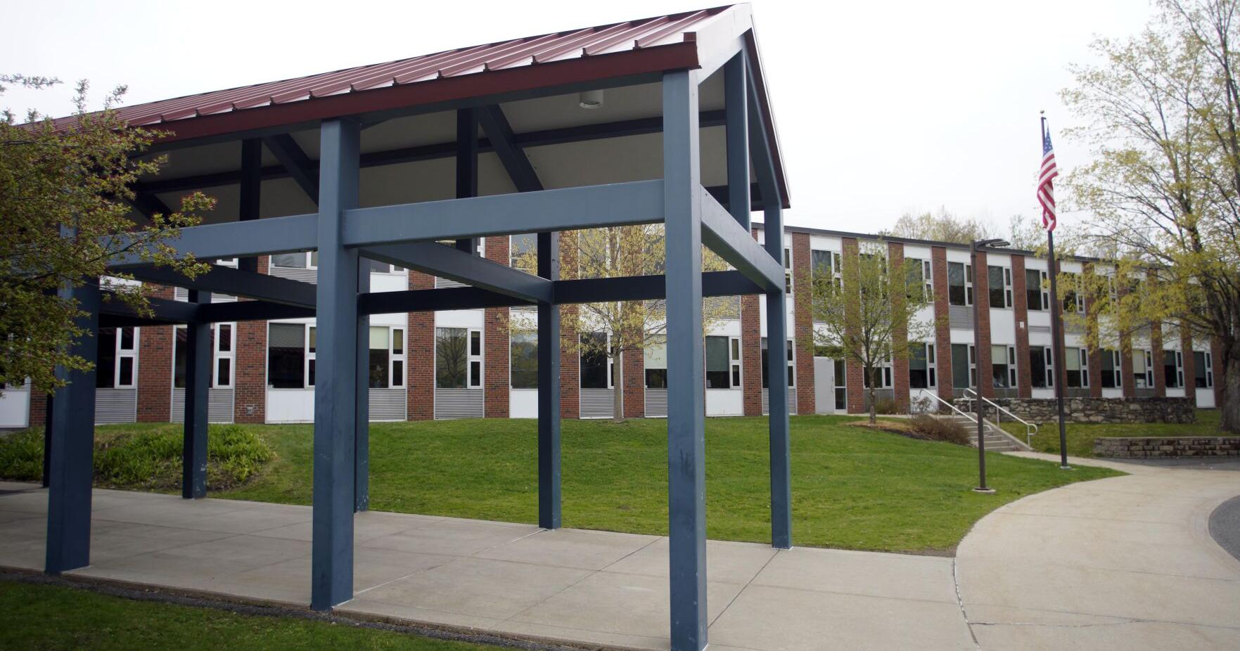 Candidate withdrawal stirs up School Committee race in Lenox - Vimarsana News