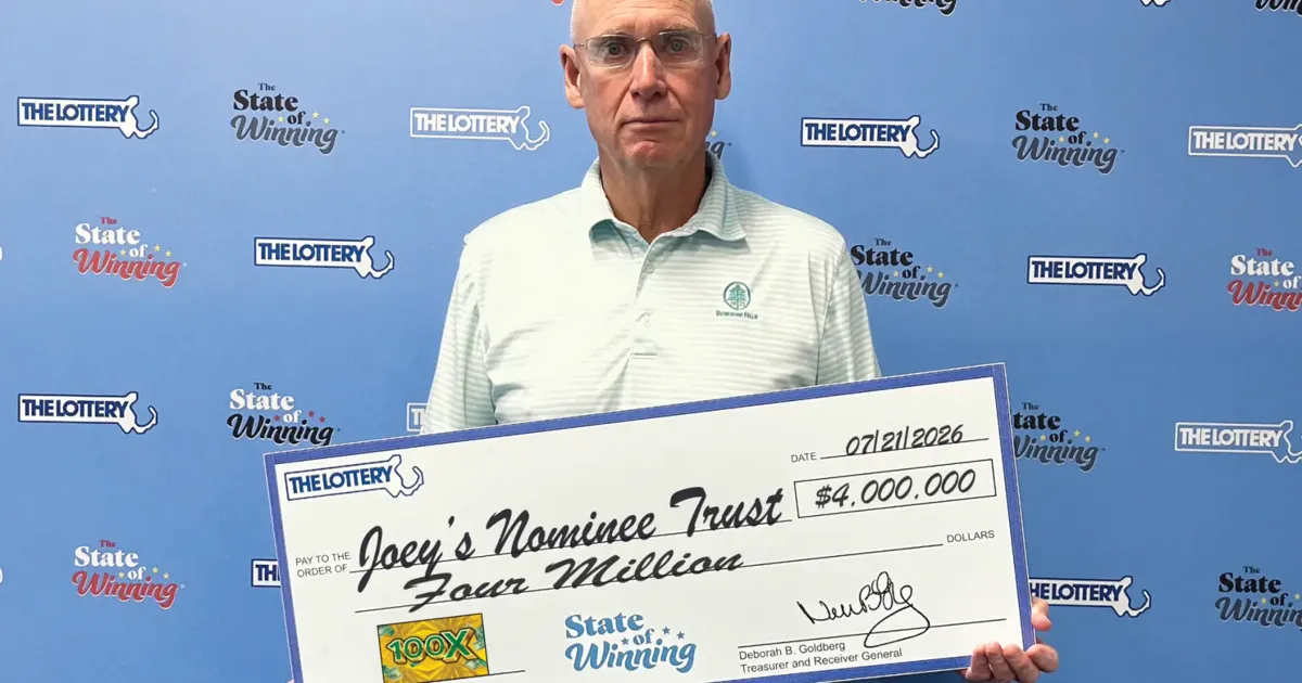 $4 million winning lottery ticket sold at Bucky's Tavern in Lee