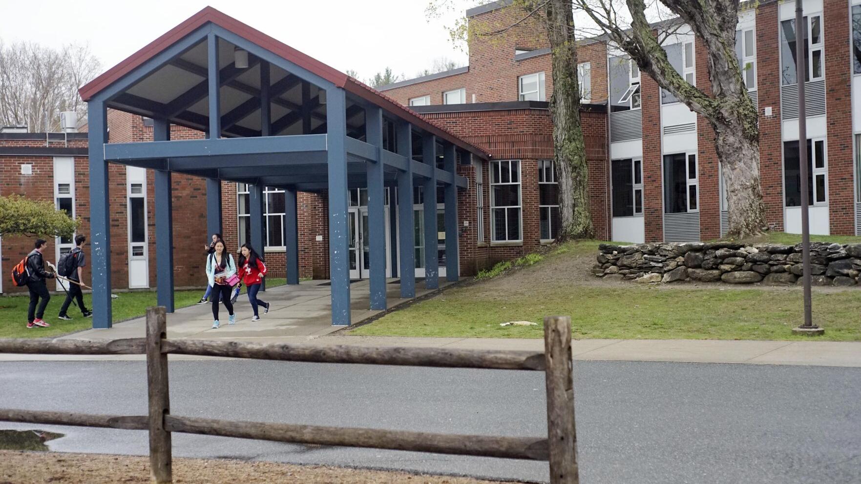 Lenox middle and high school students return — full time — after asbestos cleanup - Vimarsana News