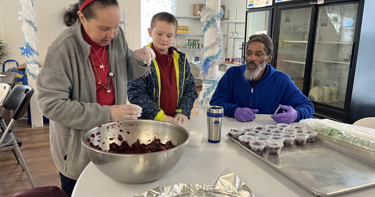 Christian Center delivers Christmas meals to over 100 local residents