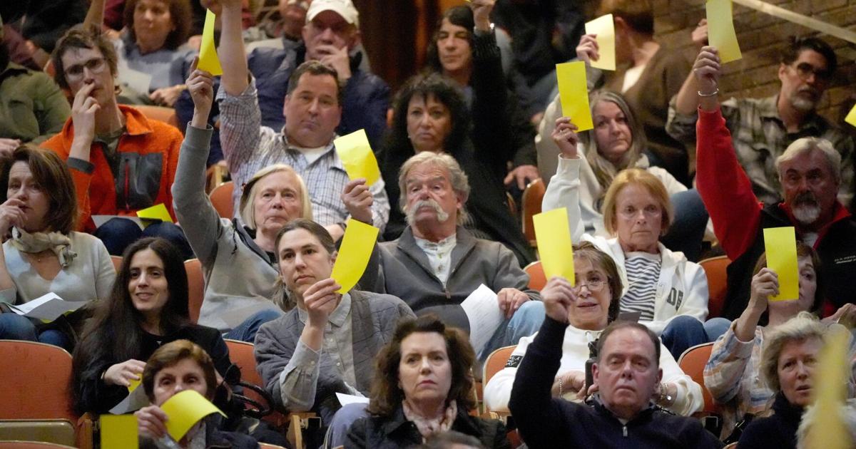 Great Barrington, Housatonic Water Works ask for state's help to determine a...