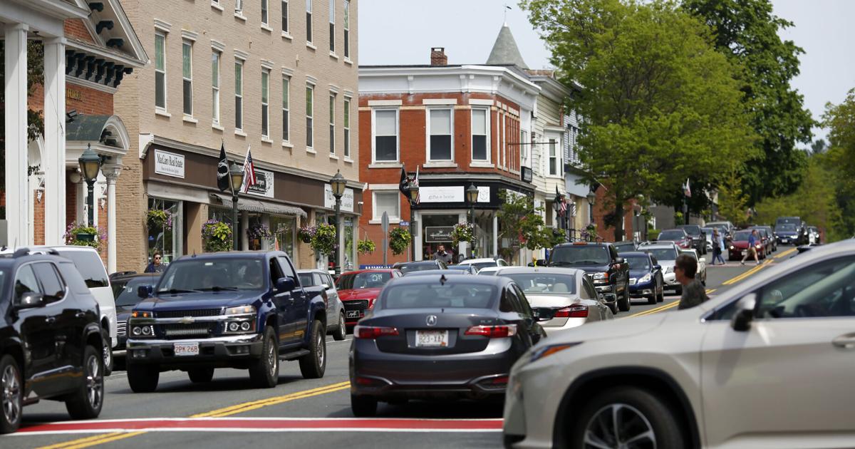 Lee receives $50,000 in state tax credits to encourage businesses to occupy vacant storefronts