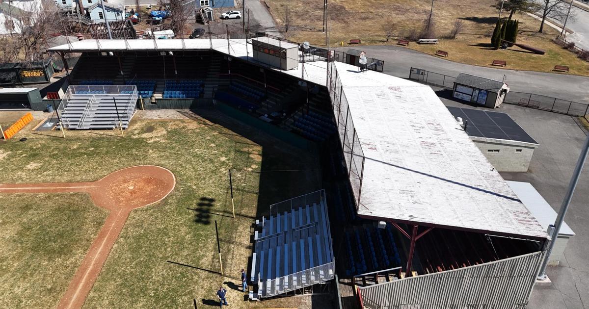 Wahconah Park’s grandstands are coming down, but winter skating is on the way