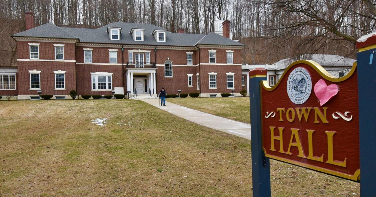 Adams Select Board member Christine Hoyt faces challenge from Treasurer/Tax Collector Kelly Rice