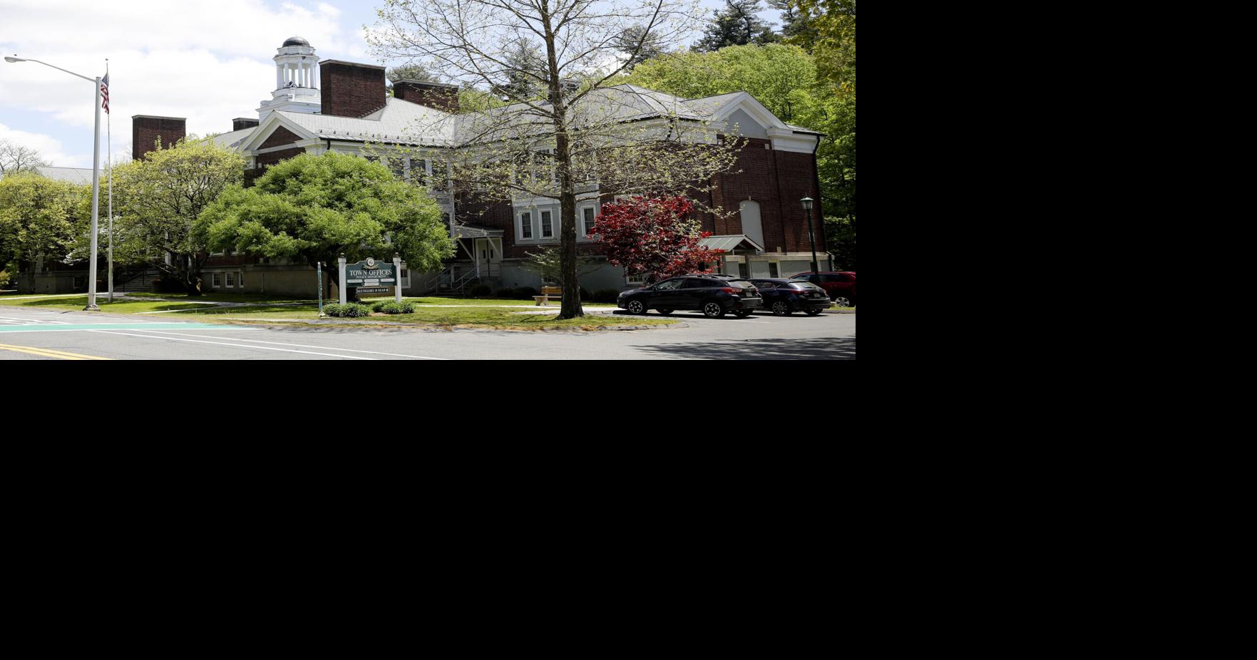 Parttime Stockbridge residents get a seat at the table at