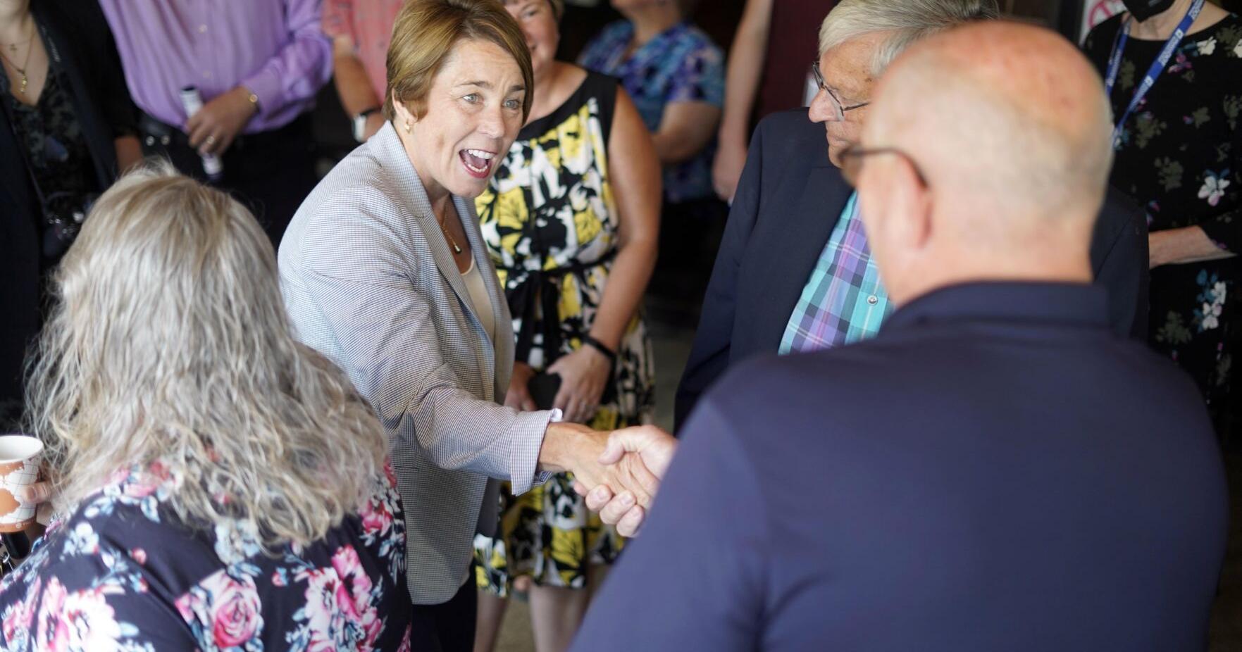 Bill Everhart: Keeping up with campaigning in the commonwealth - Vimarsana News