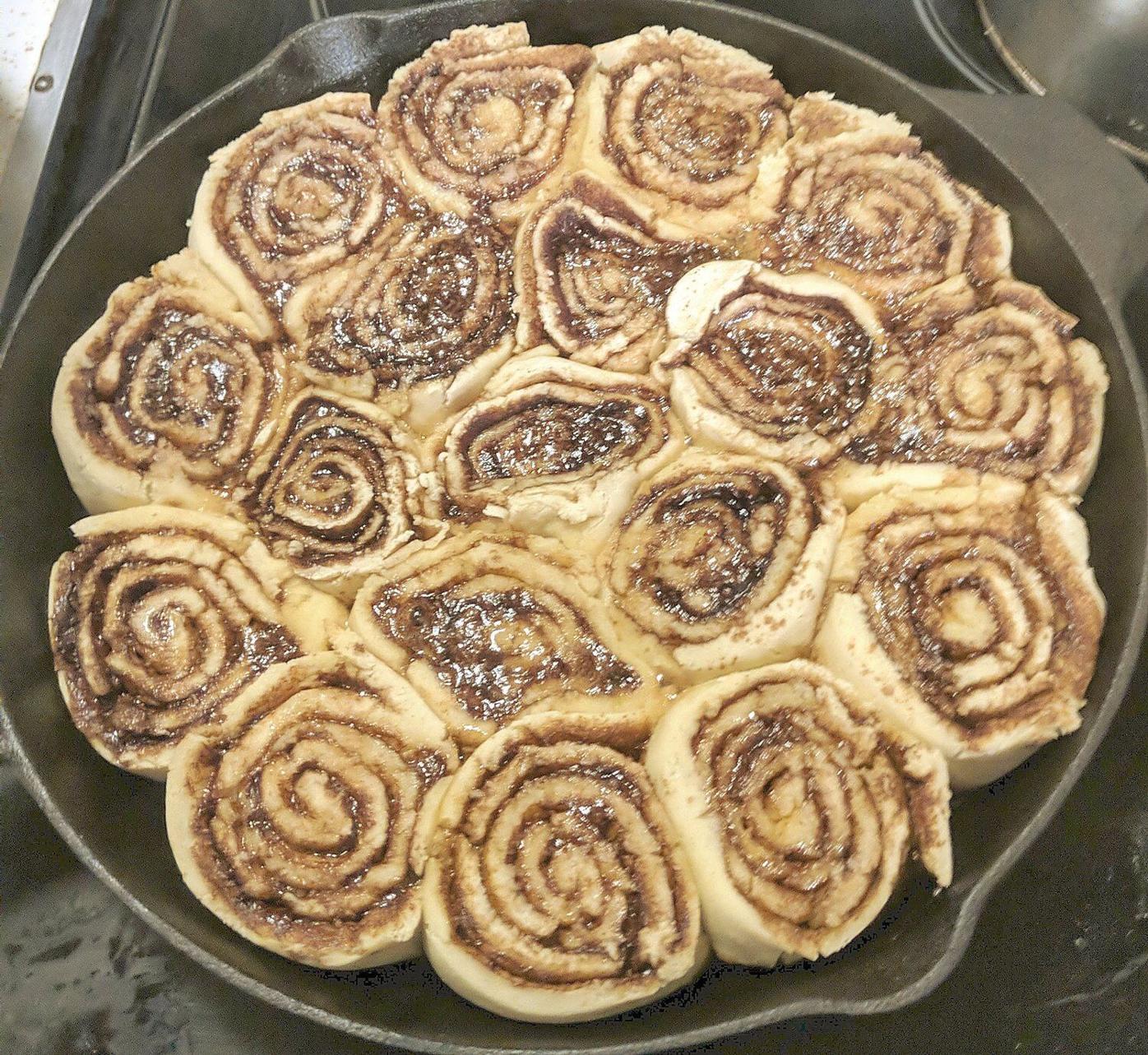 Don't fuss over breakfast Thanksgiving morning ... Prep these cinnamon rolls the night before