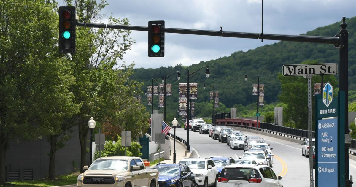 Stuck at this Main Street traffic light? North Adams has a plan to speed things up