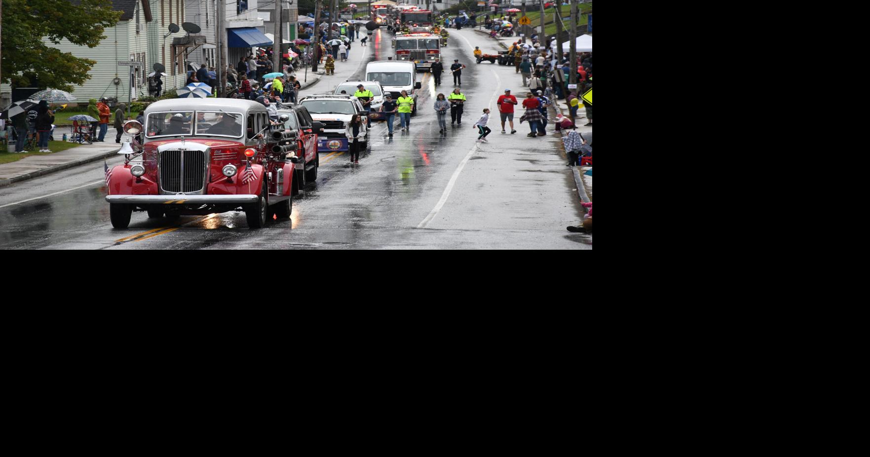 Photos 65th North Adams Fall Foliage Parade Multimedia