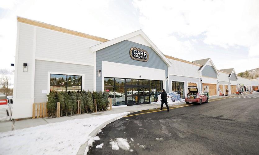 New Lenox hardware store displays the 'softer side of Carr