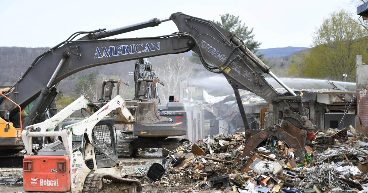 Greylock Elementary School demolition underway in North Adams