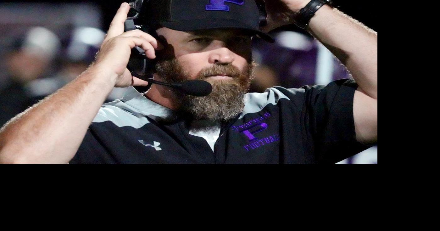Coach with headset