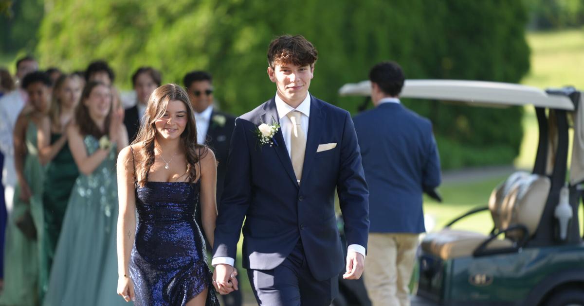 Photos: Monument Mountain High School prom | Multimedia ...
