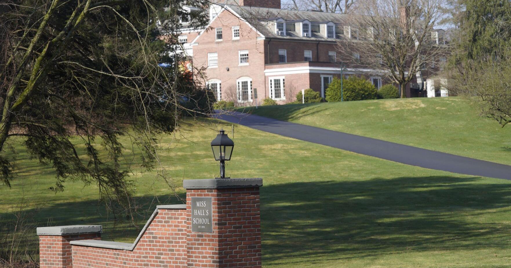 DA's office hires a special investigator for prior allegations of 'inappropriate conduct' at Miss Hall's between staff and students | Breaking - Vimarsana News