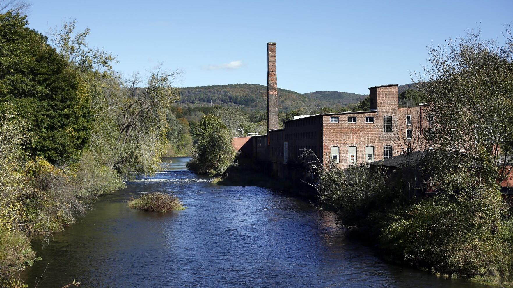 With revised plan in hand, Lee Planning Board backs Eagle Mill project - Vimarsana News