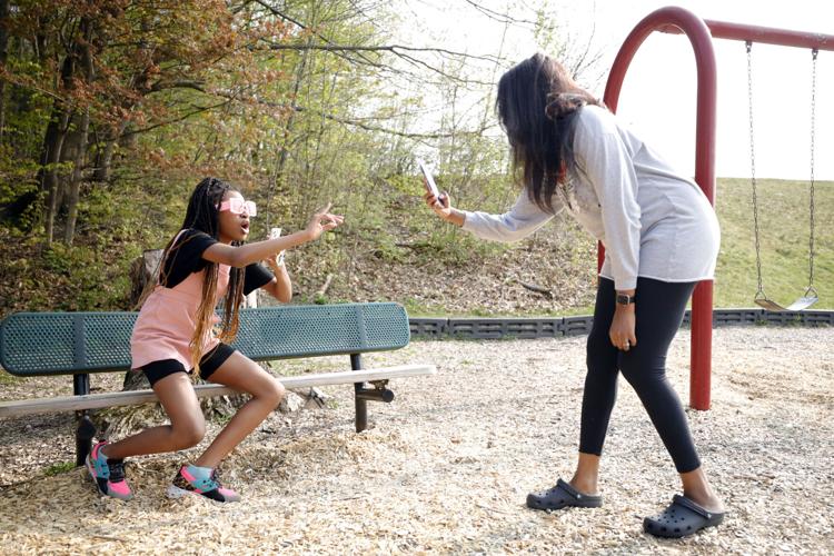 Brett Westbrook and Imari Semaj filming tiktok