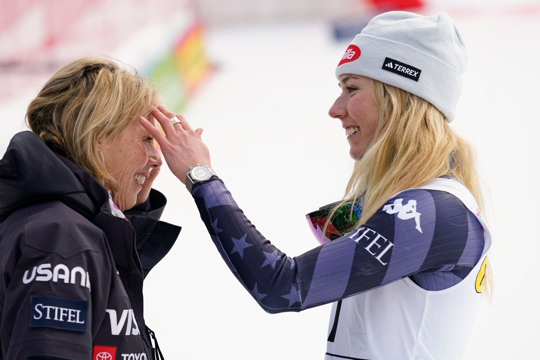 Mikaela Shiffrin Skis To 82nd Win, Tying Lindsey Vonn's World Cup ...