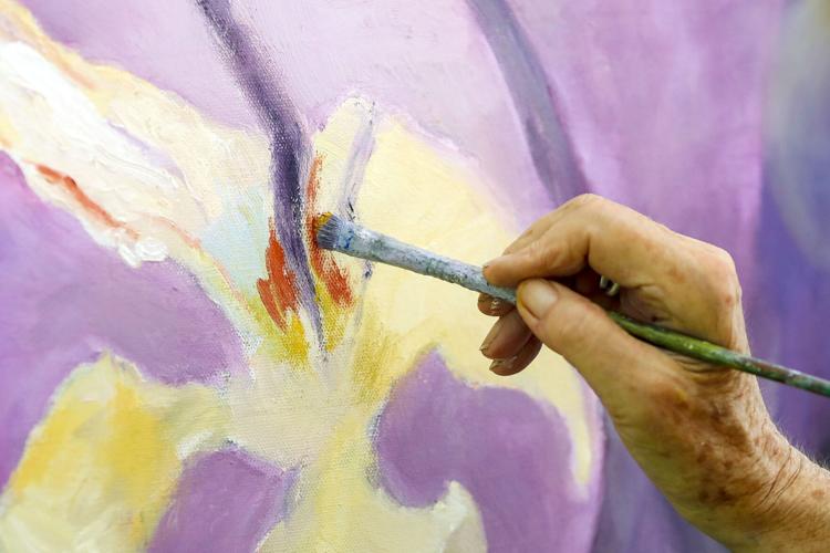 Diane Firtell painting