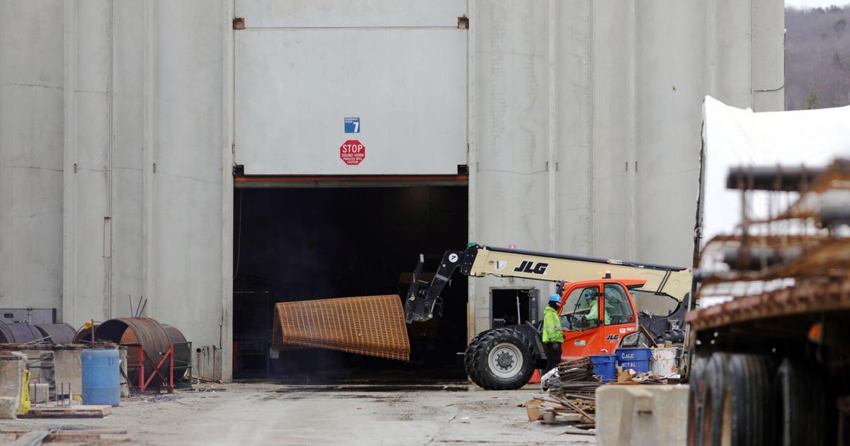 telehandler lifting sheets of rebar | | berkshireeagle.com