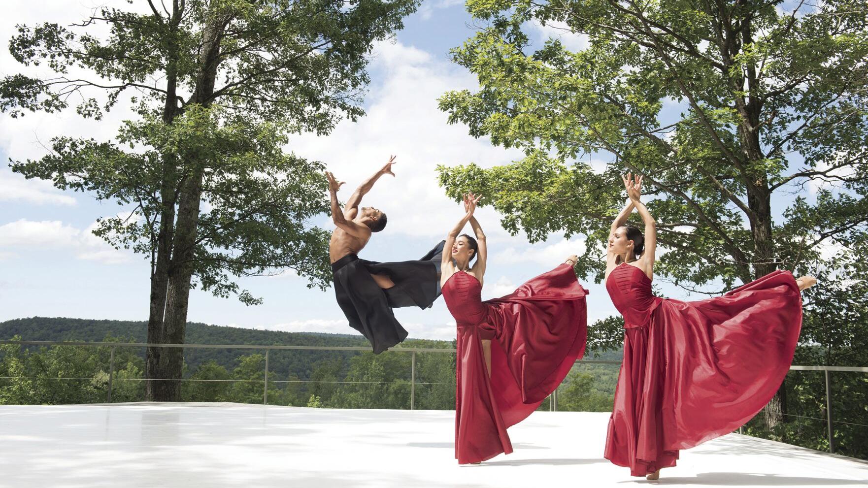 Jacob's Pillow announces summer lineup for outdoor performances, virtual events - Vimarsana News