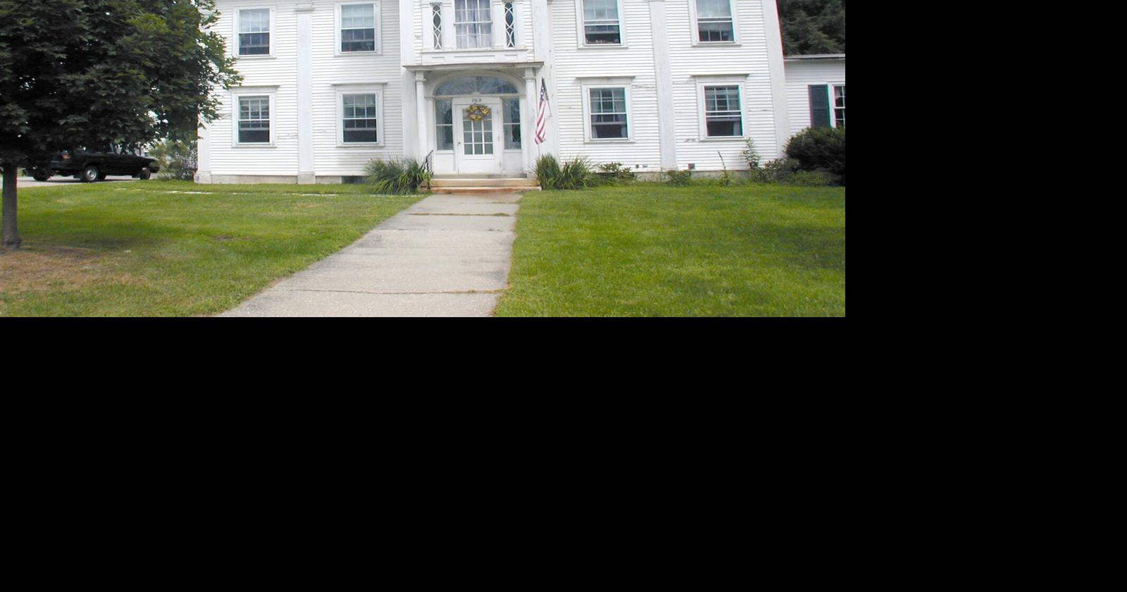 Williamstown's 'old' library offered quaint comfort | Columnists | The ...