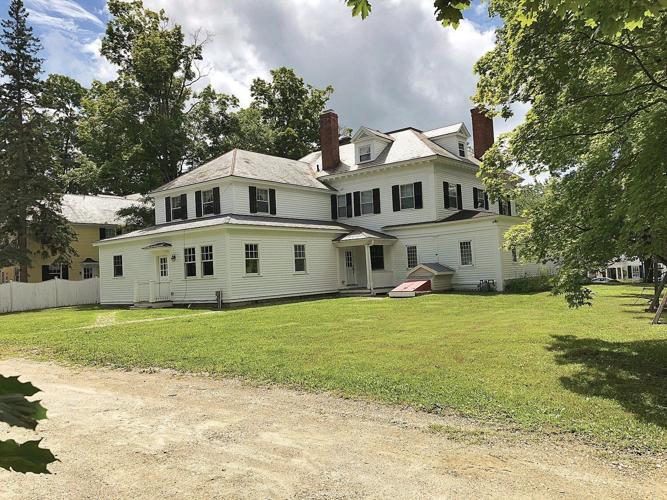 Former Candlelight Inn in Lenox could be revived as B&B (copy)