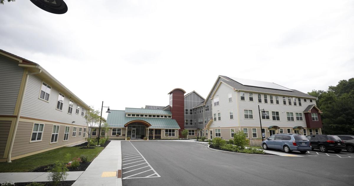 Bostwick Gardens is, again, without heat, and residents say they've had enough