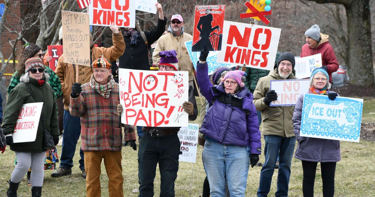 'Our voices are so loud.' Berkshire residents rebuke Trump in third round of 'No Kings' protests