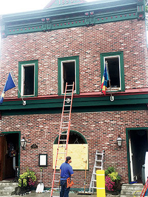 Maple Tree Inn Damaged By Fire Community News Beverlyreview Net