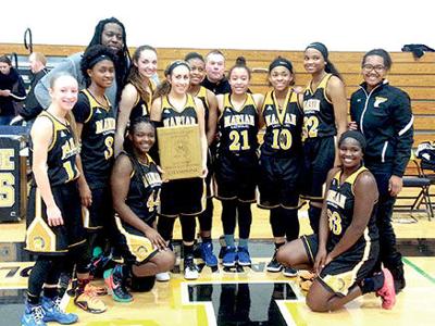 Marian Girls Win Holiday Tourney Sports Beverlyreview Net