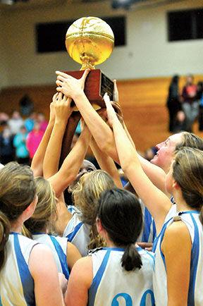 Rb Baseball Martyrs Girls Dominate 17 Youth Sports Community News Beverlyreview Net