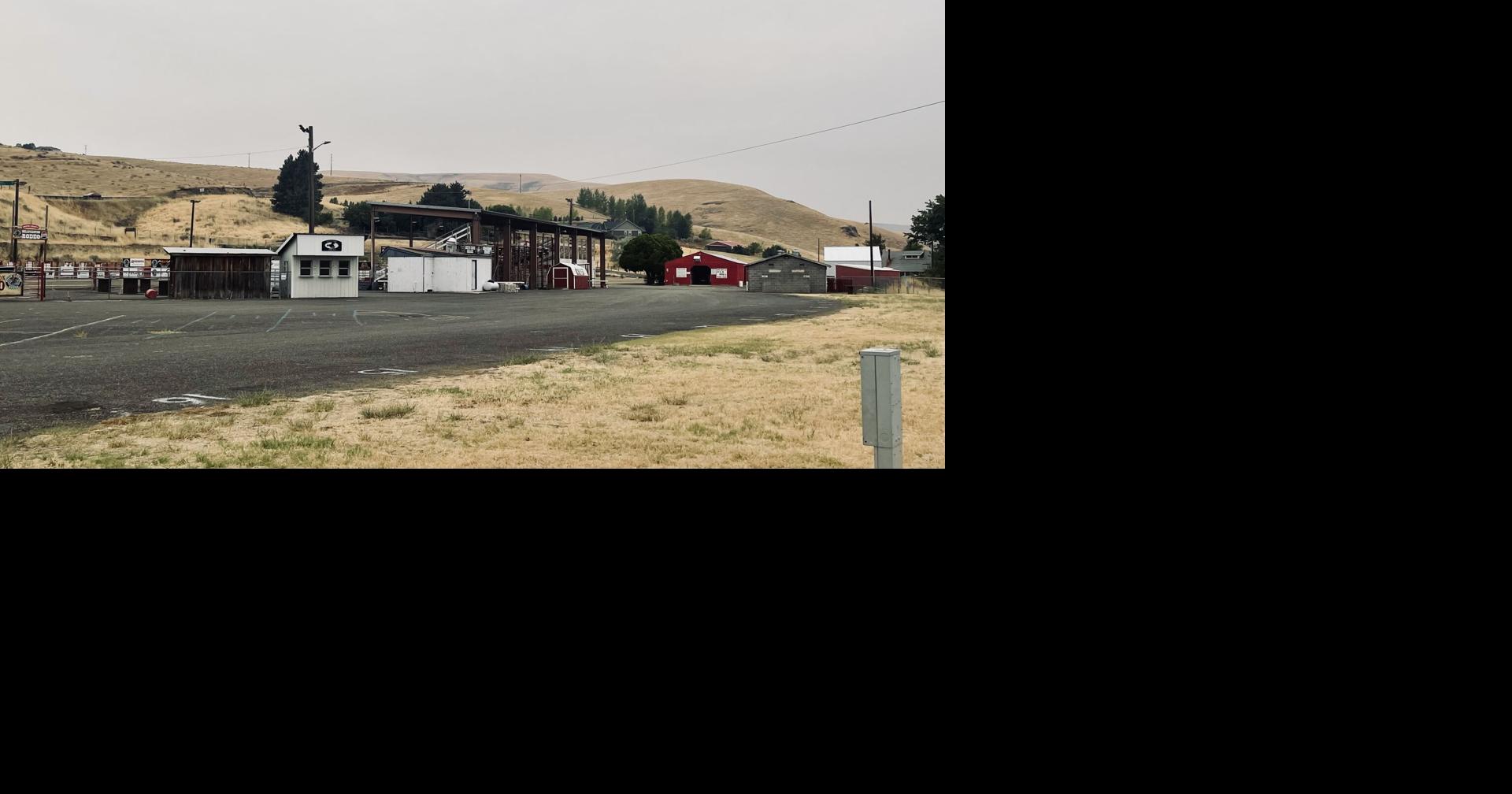 Asotin Rodeo Pavilion Hazy Smoke July 24