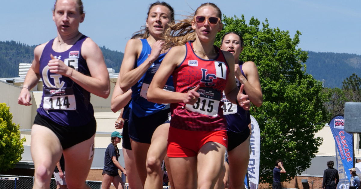 Kelly Named CCC Track Athlete of the Meet, Ussher Shines in 800m