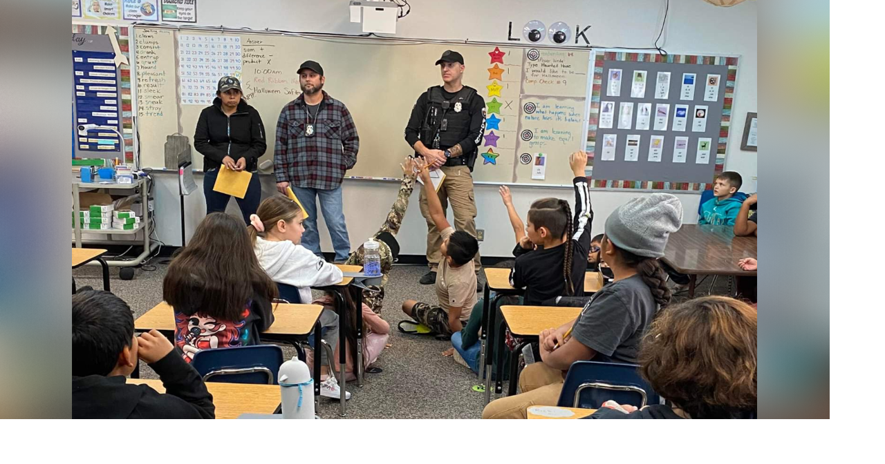 Nez Perce Tribal Police Visits Lapwai Elementary School to Talk Red