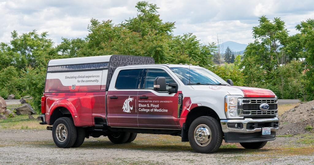 Mobile Simulation Program Brings Medical Training to Washington Communities | News Mobile Simulation Program Brings Medical Training to Washington Communities | News