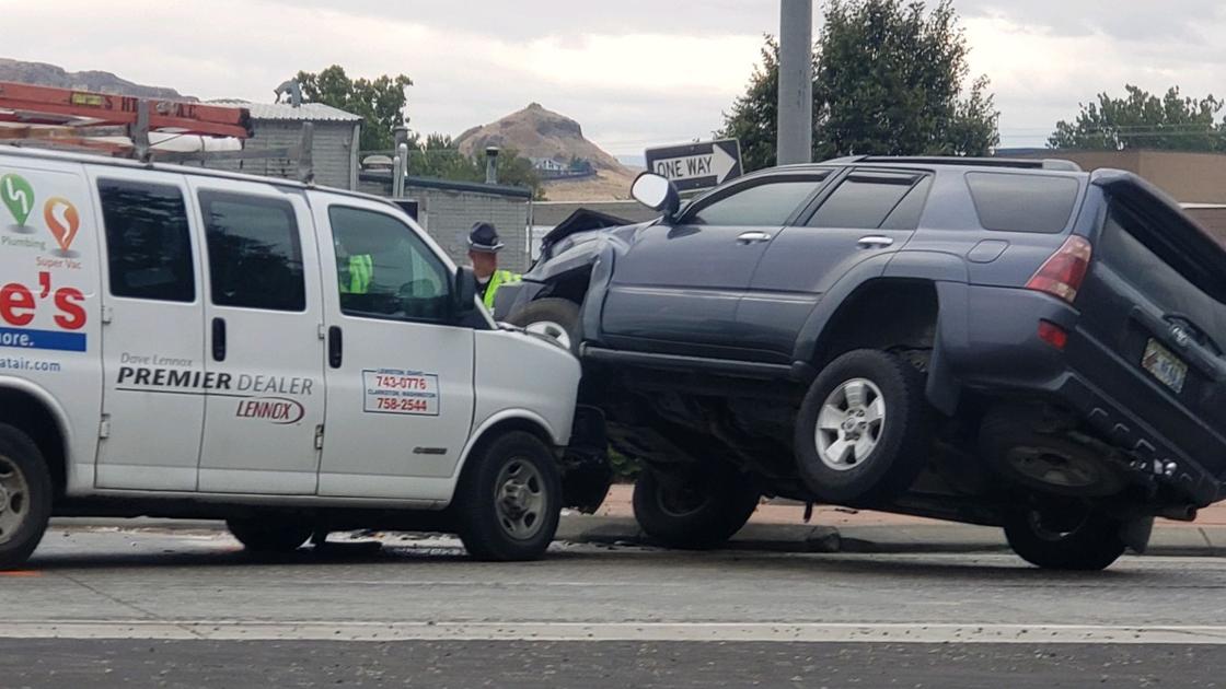 Driver and Passenger Injured in Friday Crash in North Lewiston Idaho