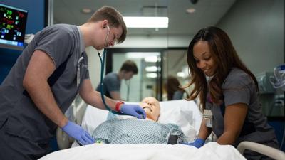 How to pursue a meaningful career in nursing