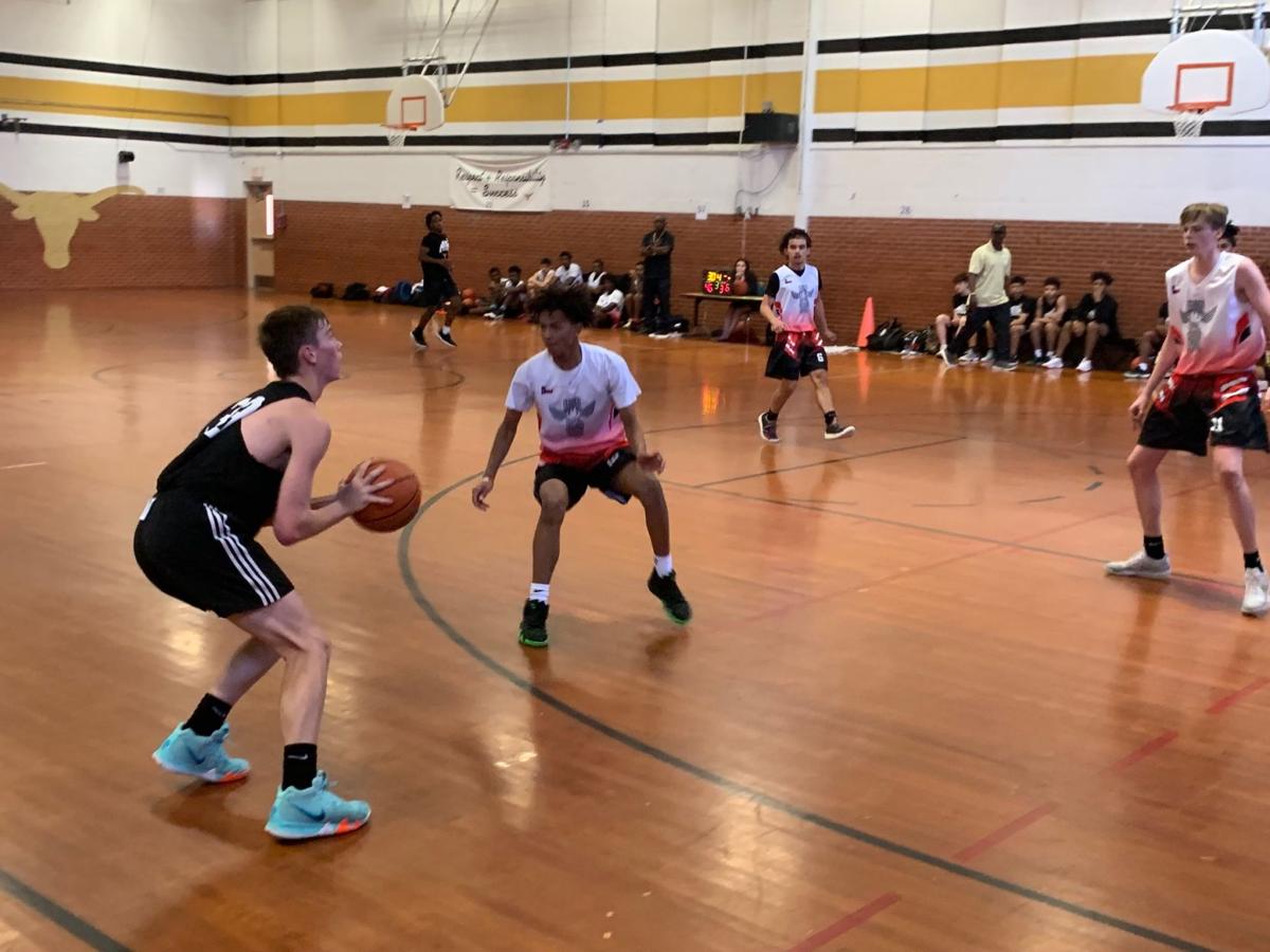 Steers Compete In The Southwest Hoops Basketball Tournament