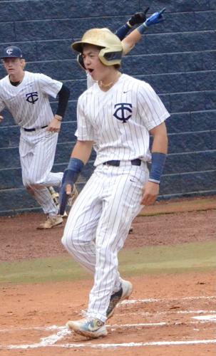 TCR Reaches Elite Eight With Ramming Rod Bats | Sports | biltmorebeacon.com