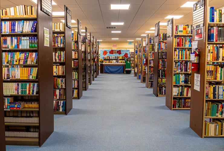 Hendersonville Friends of the Library Opens a Bookstore Arts