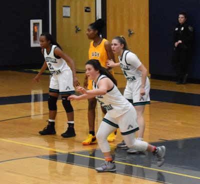 Aca Basketball Sweeps Hickory Grove News Biltmorebeacon Com