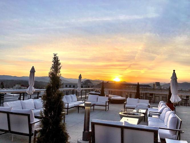Asheville Rooftop Bar Tours Offers Glimpse of City and its History ...