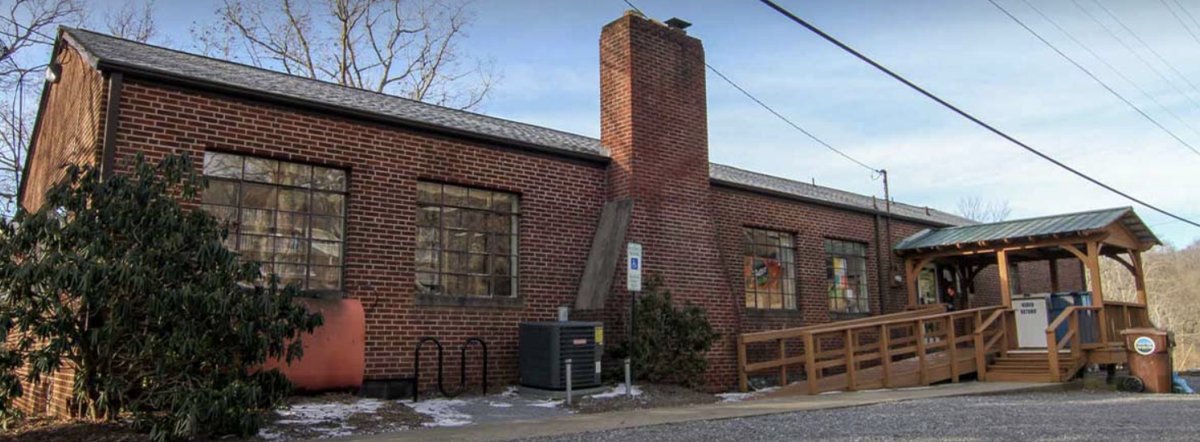 Aging, ailing Swannanoa Library closing for good | News | biltmorebeacon.com